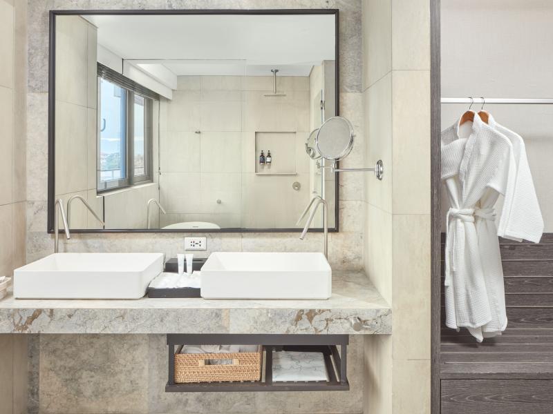 The Reef Island Resort Mactan