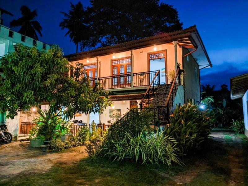Emerald Guest House & Villa