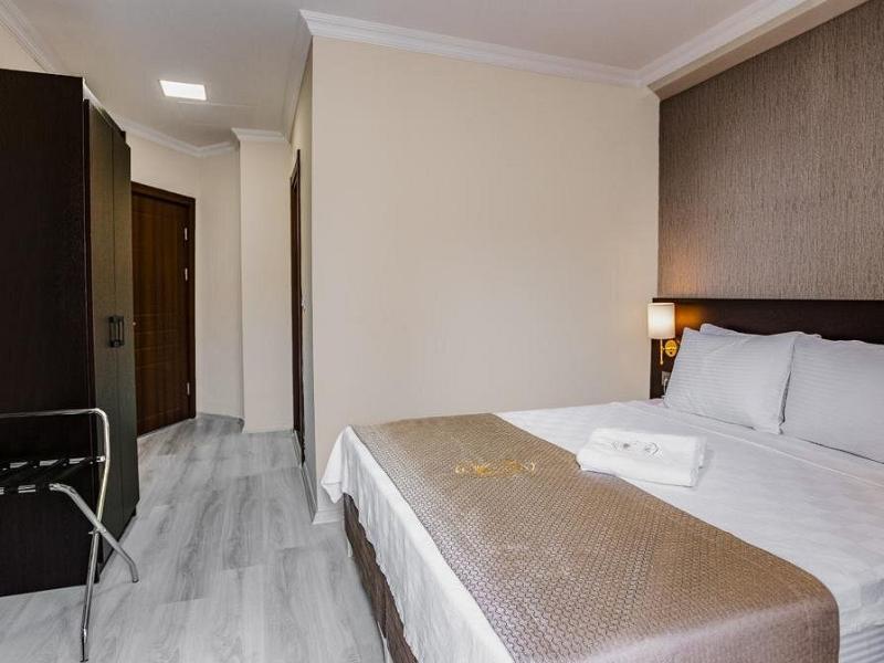 Mays Royal Cetin Hotel