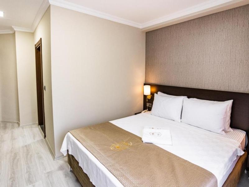 Mays Royal Cetin Hotel