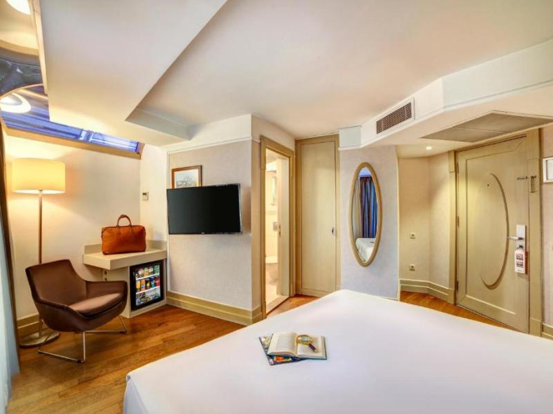 Faros Hotel Old City