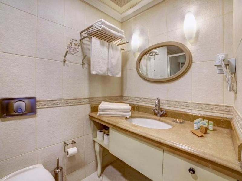 Faros Hotel Old City
