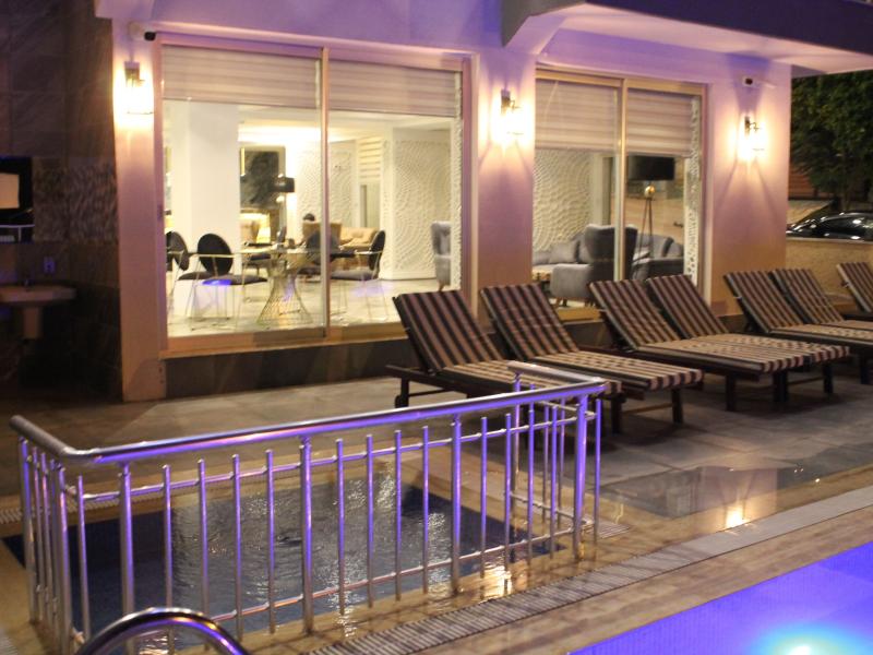 Mogons Exclusive Hotel