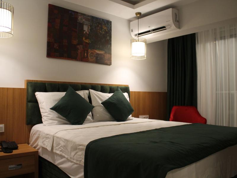 Mogons Exclusive Hotel