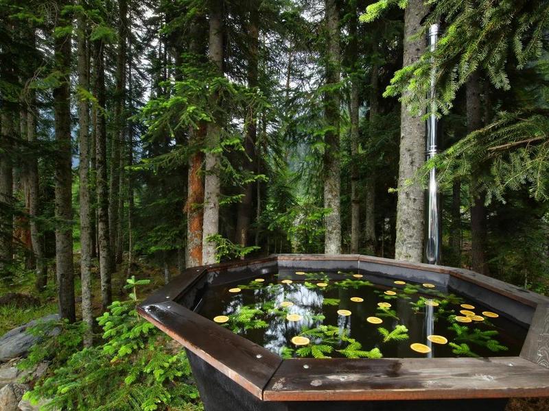 Миррос Субай