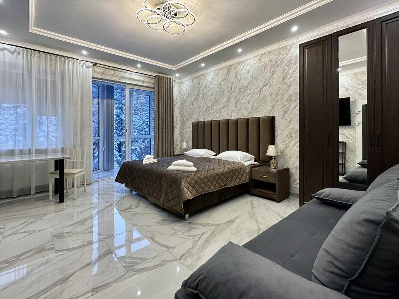 Миррос Субай