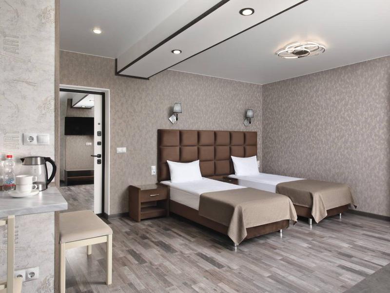 Миррос Субай