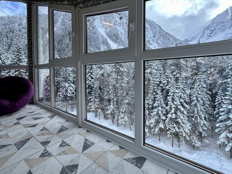 Миррос Субай