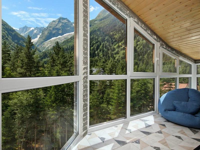 Миррос Субай