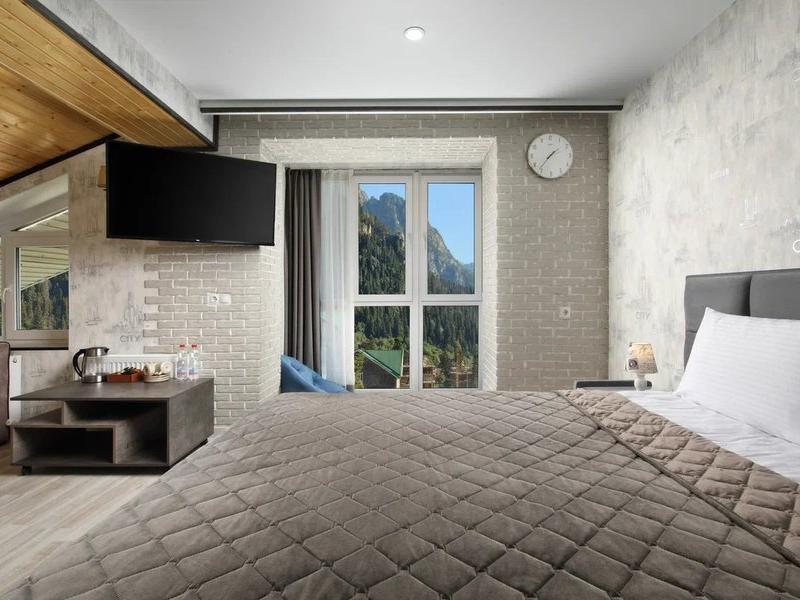 Миррос Субай