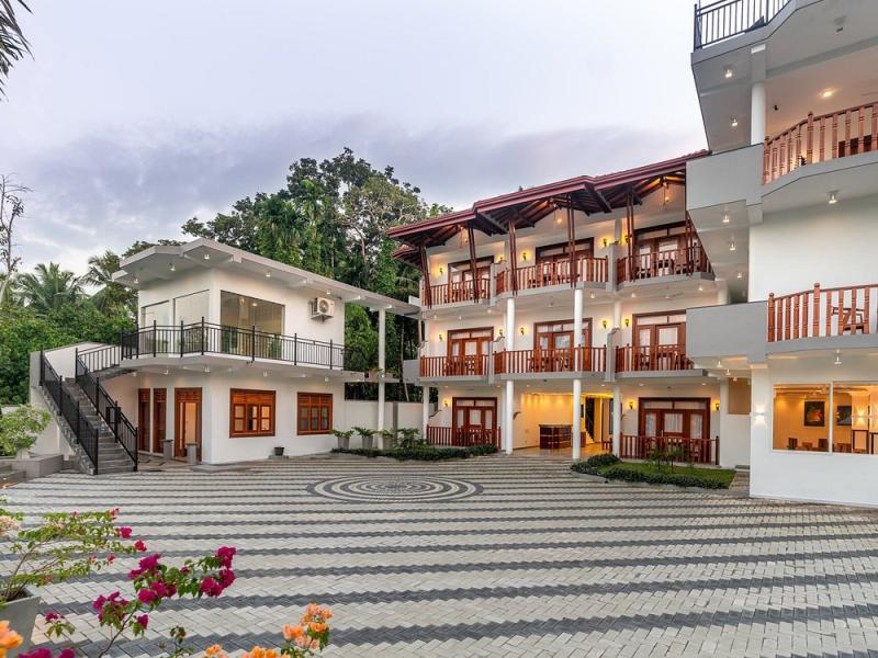 Hotel Southern Blue Sapphire