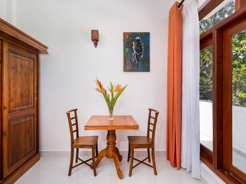 Hotel Southern Blue Sapphire