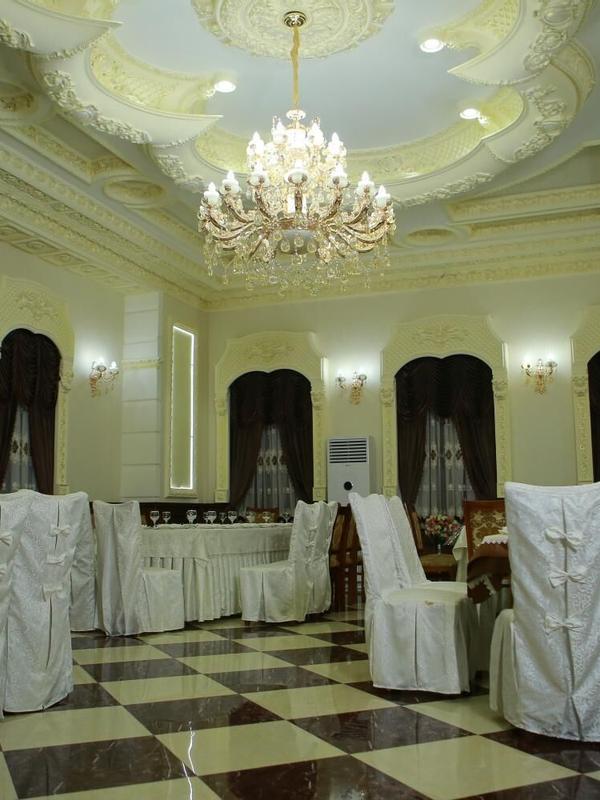 Boulevard Palace