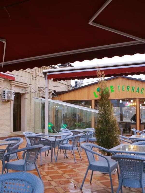 Boulevard Palace