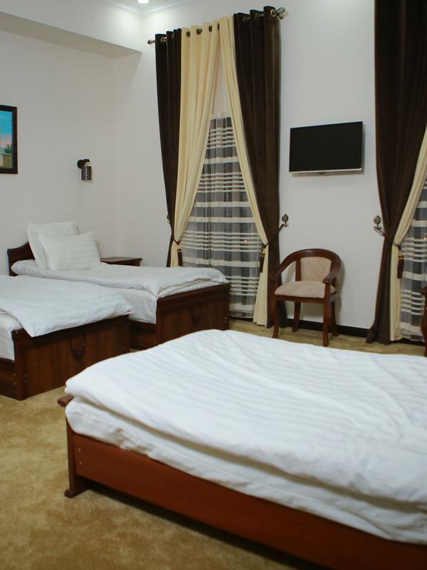 Boulevard Palace