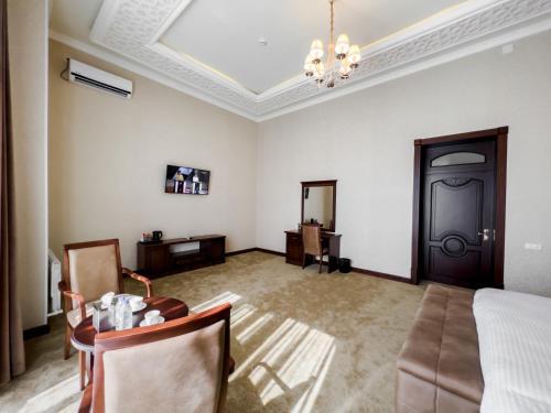 Marakanda Hotel