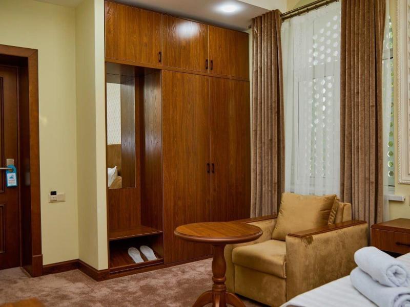 Sangzor Boutique Hotel