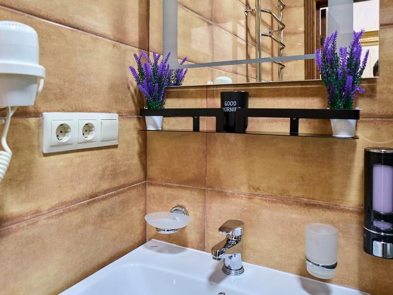 Амбассадор (ул.Кубанская)