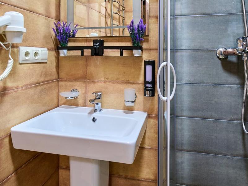 Амбассадор (ул.Кубанская)