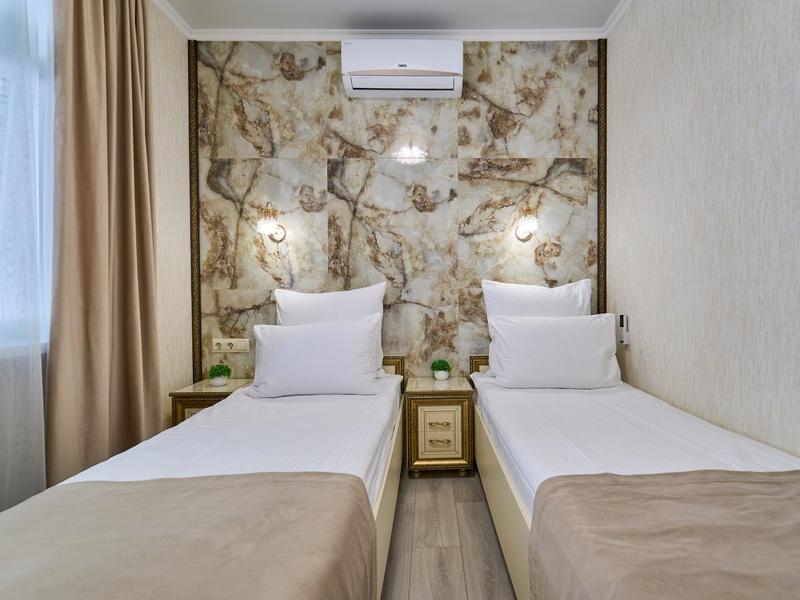 Амбассадор (ул.Кубанская)