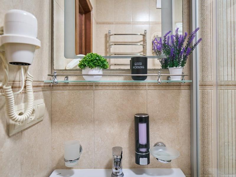 Амбассадор (ул.Кубанская)