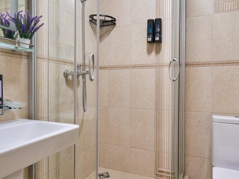 Амбассадор (ул.Кубанская)