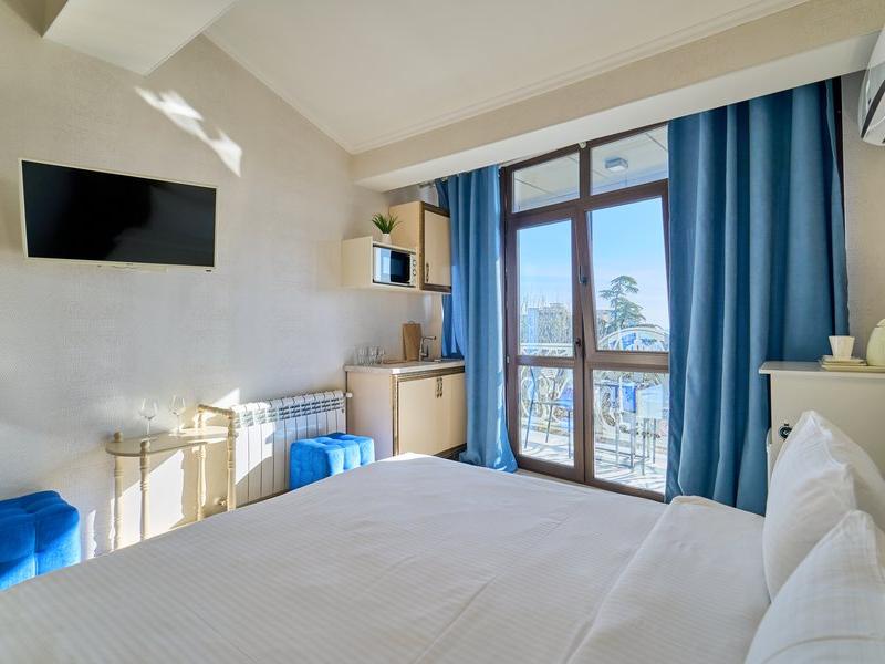 Амбассадор (ул.Кубанская)