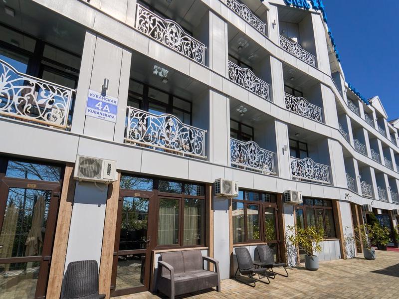 Амбассадор (ул.Кубанская)