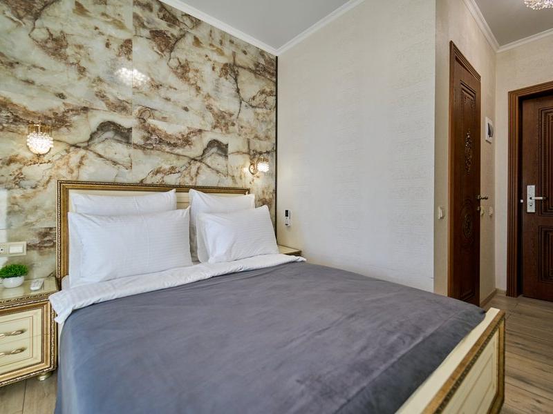 Амбассадор (ул.Кубанская)