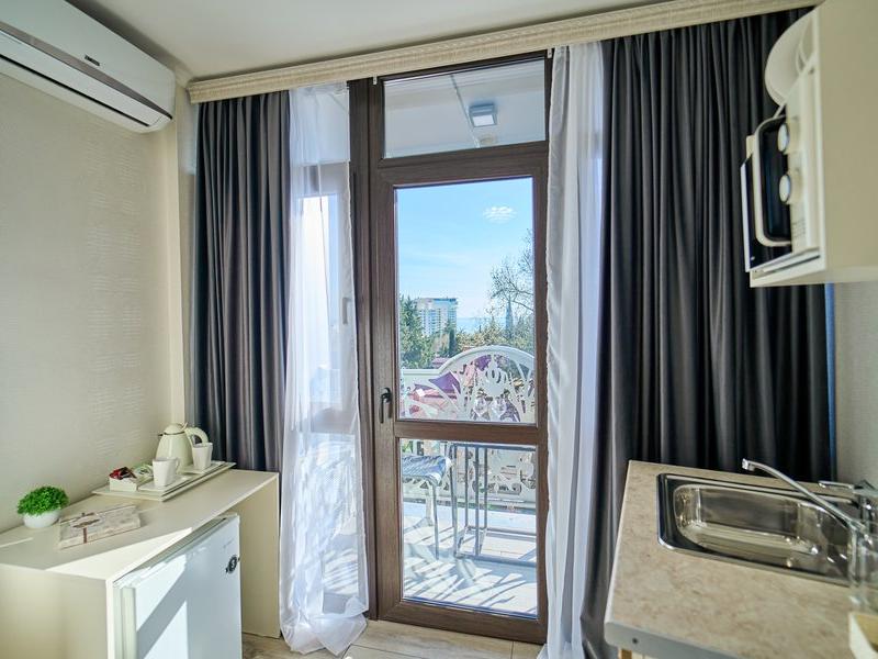 Амбассадор (ул.Кубанская)