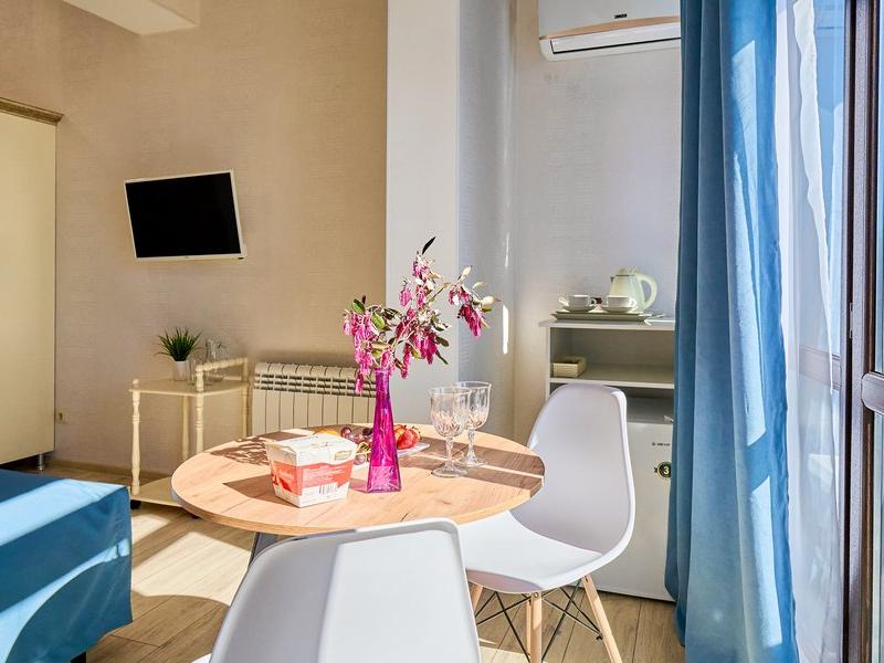 Амбассадор (ул.Кубанская)