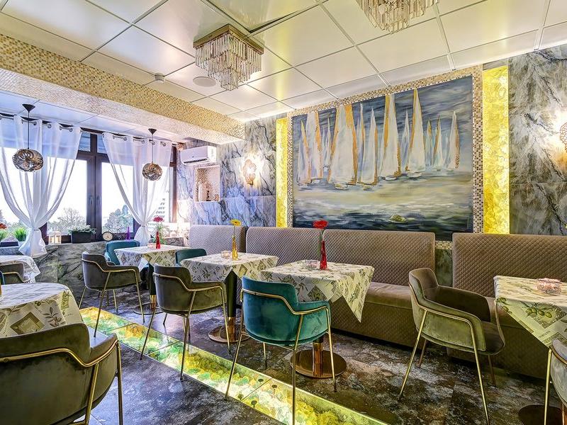 Амбассадор (ул.Кубанская)