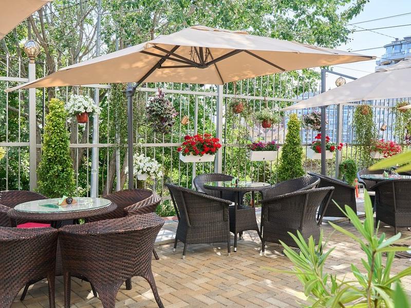 Амбассадор (ул.Кубанская)