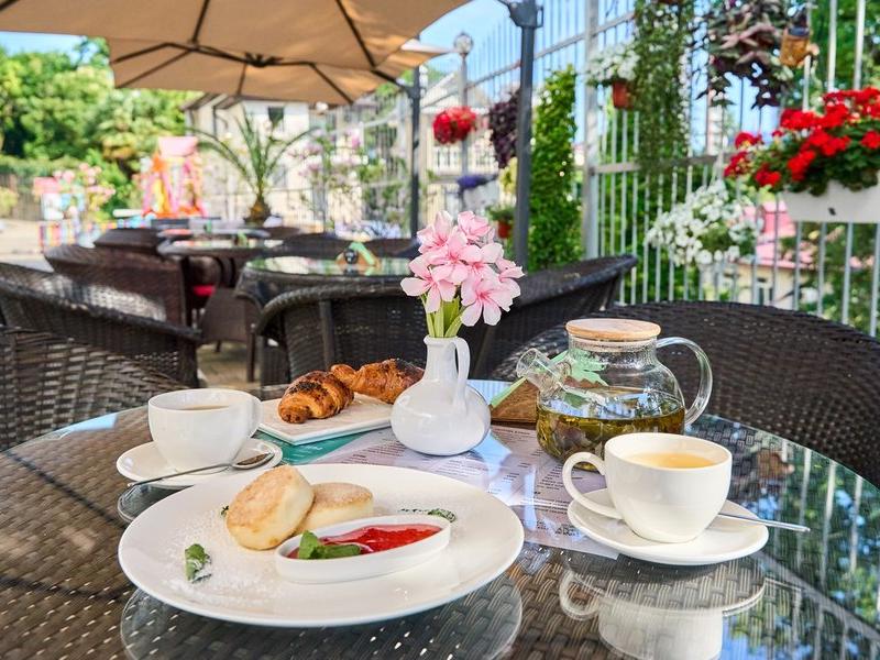 Амбассадор (ул.Кубанская)