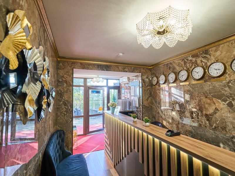 Амбассадор (ул.Кубанская)