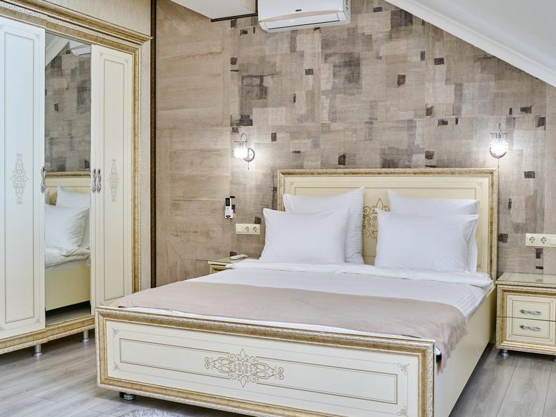 Амбассадор (ул.Кубанская)