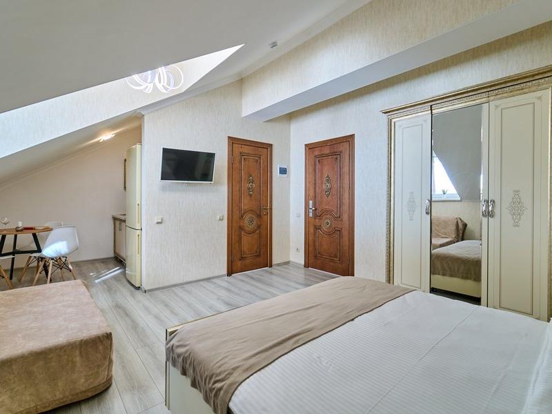 Амбассадор (ул.Кубанская)