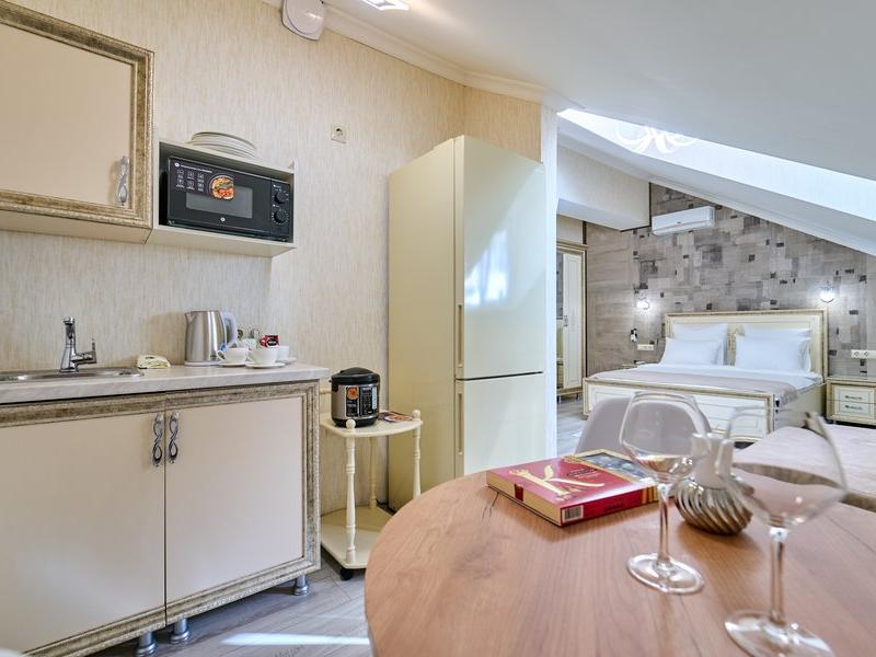 Амбассадор (ул.Кубанская)