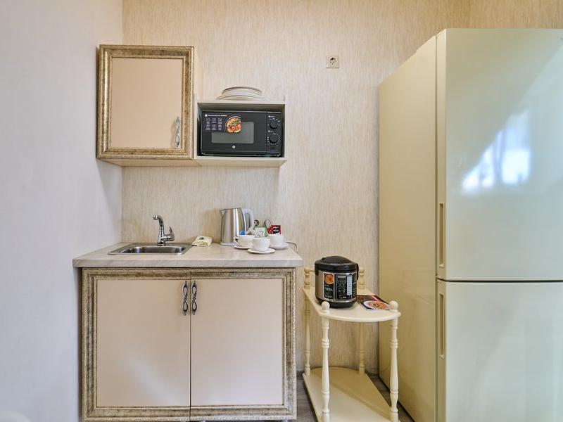 Амбассадор (ул.Кубанская)