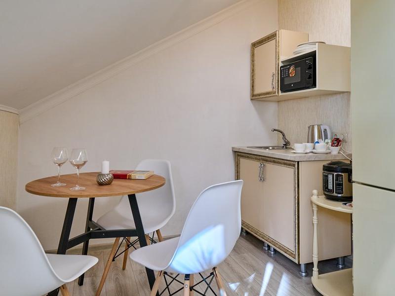 Амбассадор (ул.Кубанская)