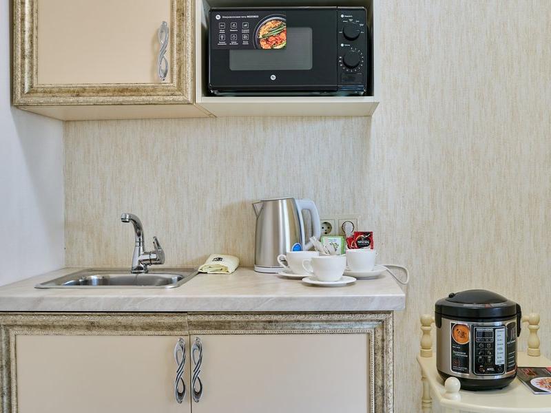 Амбассадор (ул.Кубанская)