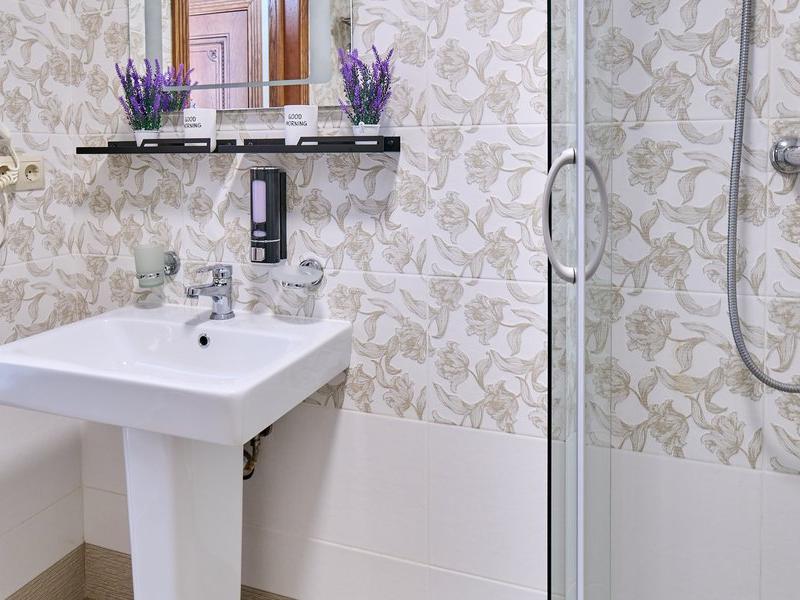 Амбассадор (ул.Кубанская)