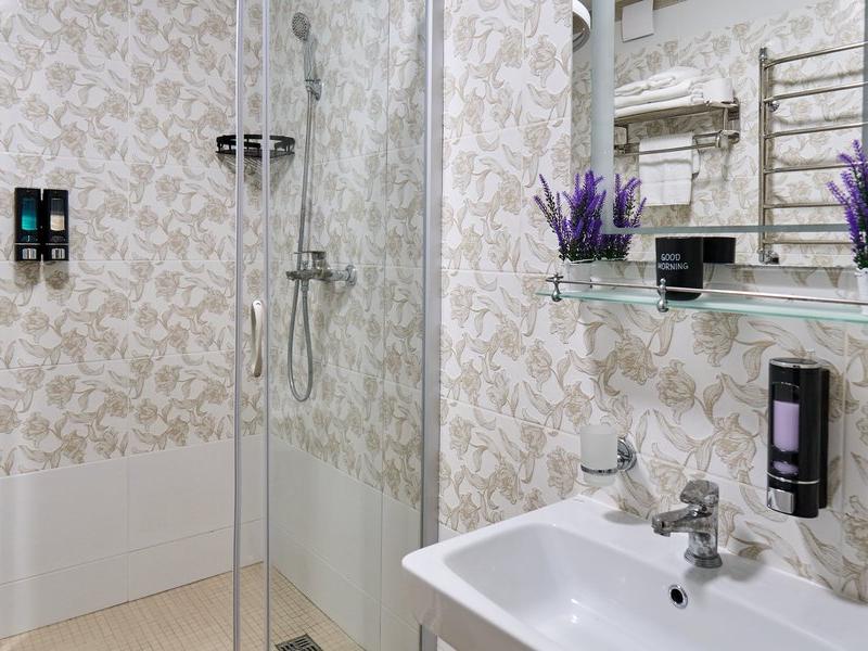 Амбассадор (ул.Кубанская)