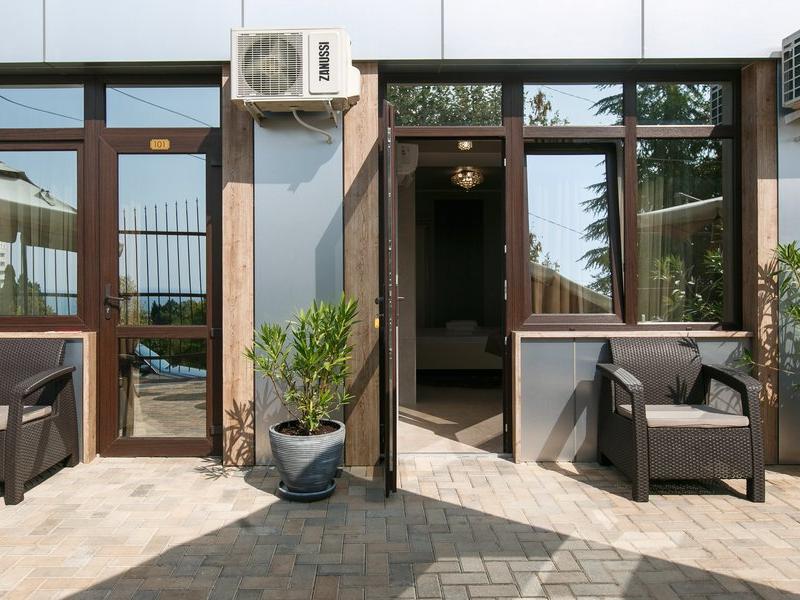 Амбассадор (ул.Кубанская)