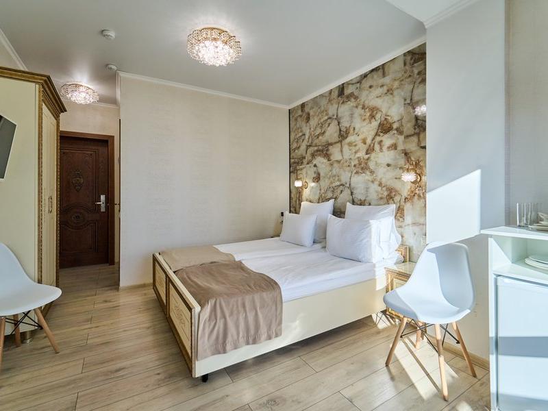 Амбассадор (ул.Кубанская)