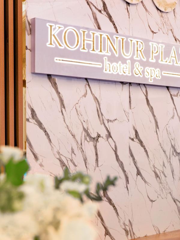 Kohinur Plaza