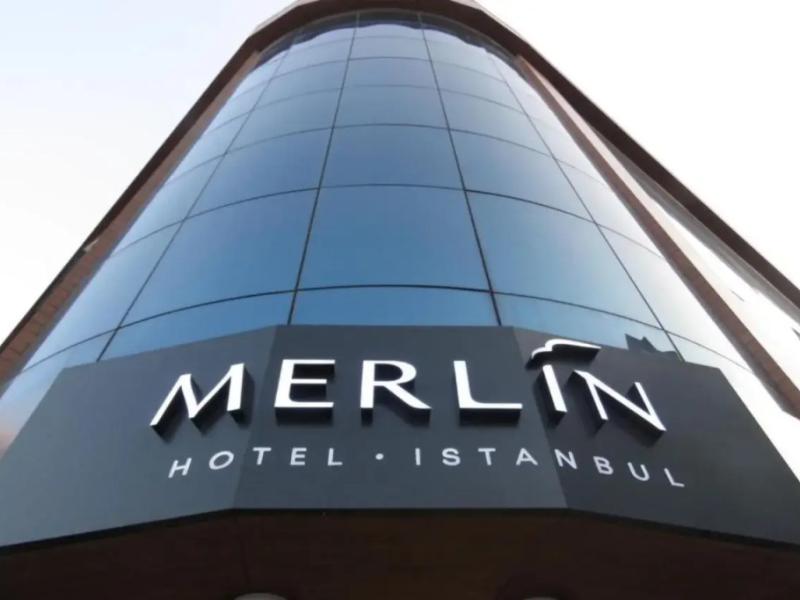 Merlin Hotel