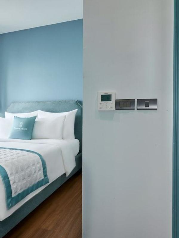 Times Corner Sorrento Boutique Hotel