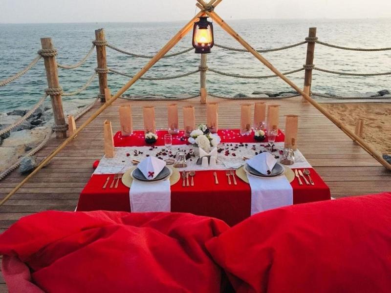 Bab Al Nojoum Hudayriyat Villas