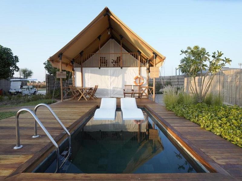 Bab Al Nojoum Hudayriyat Villas